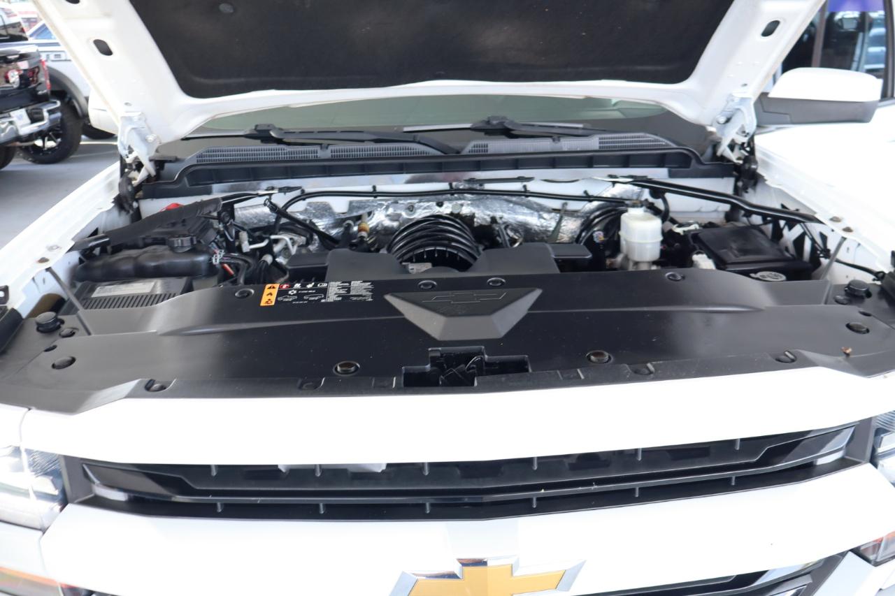 Chevrolet Silverado 1500 4WD Crew Cab 143.5" LT w/2LT 2017