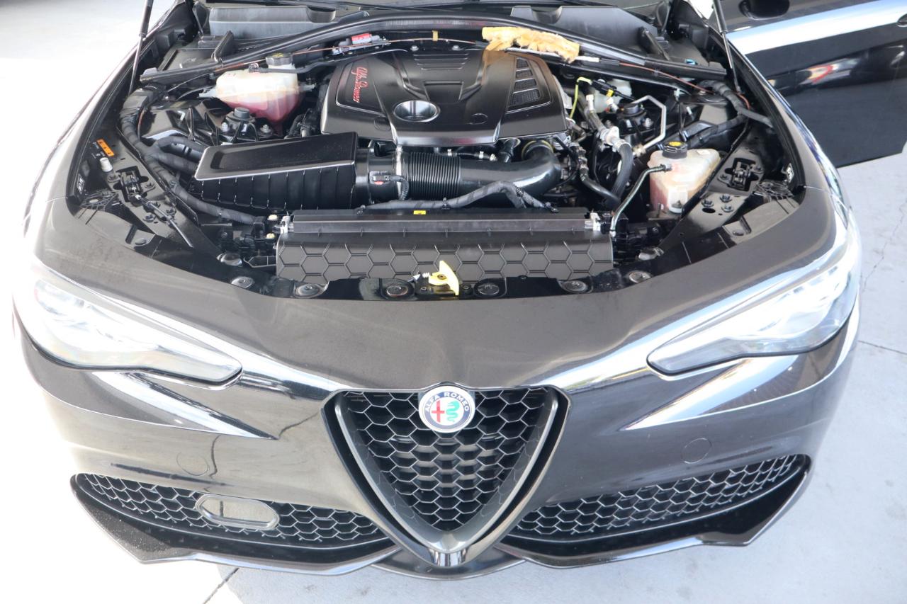 Alfa Romeo Giulia Sport RWD 2019