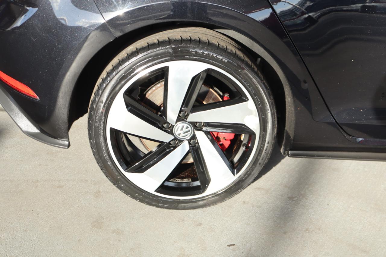 Volkswagen Golf GTI 2.0T Autobahn Manual 2020