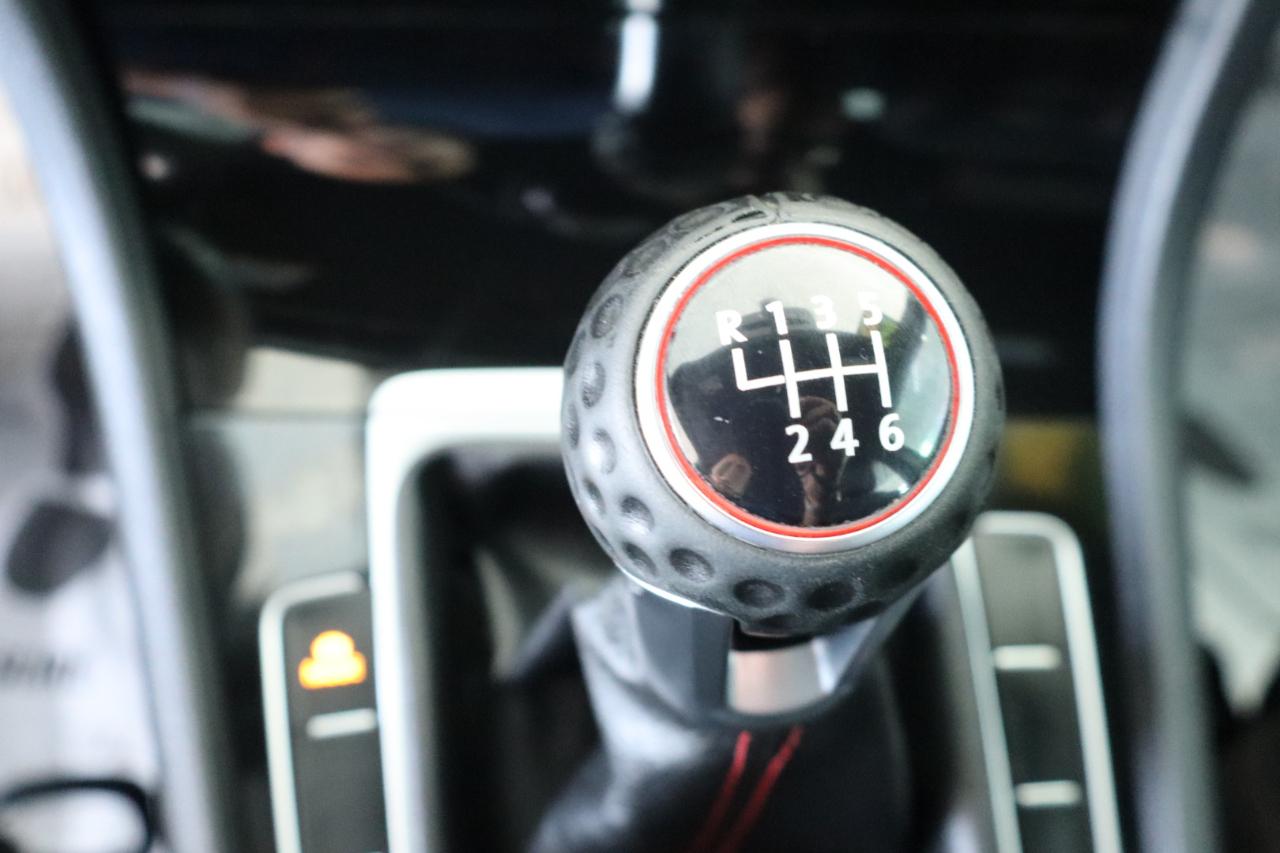 Volkswagen Golf GTI 2.0T Autobahn Manual 2020