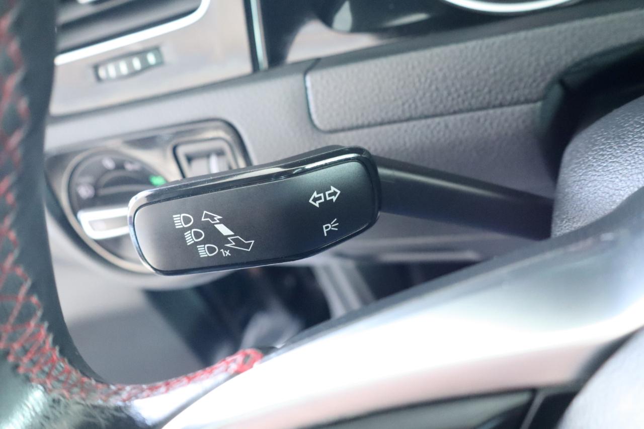 Volkswagen Golf GTI 2.0T Autobahn Manual 2020