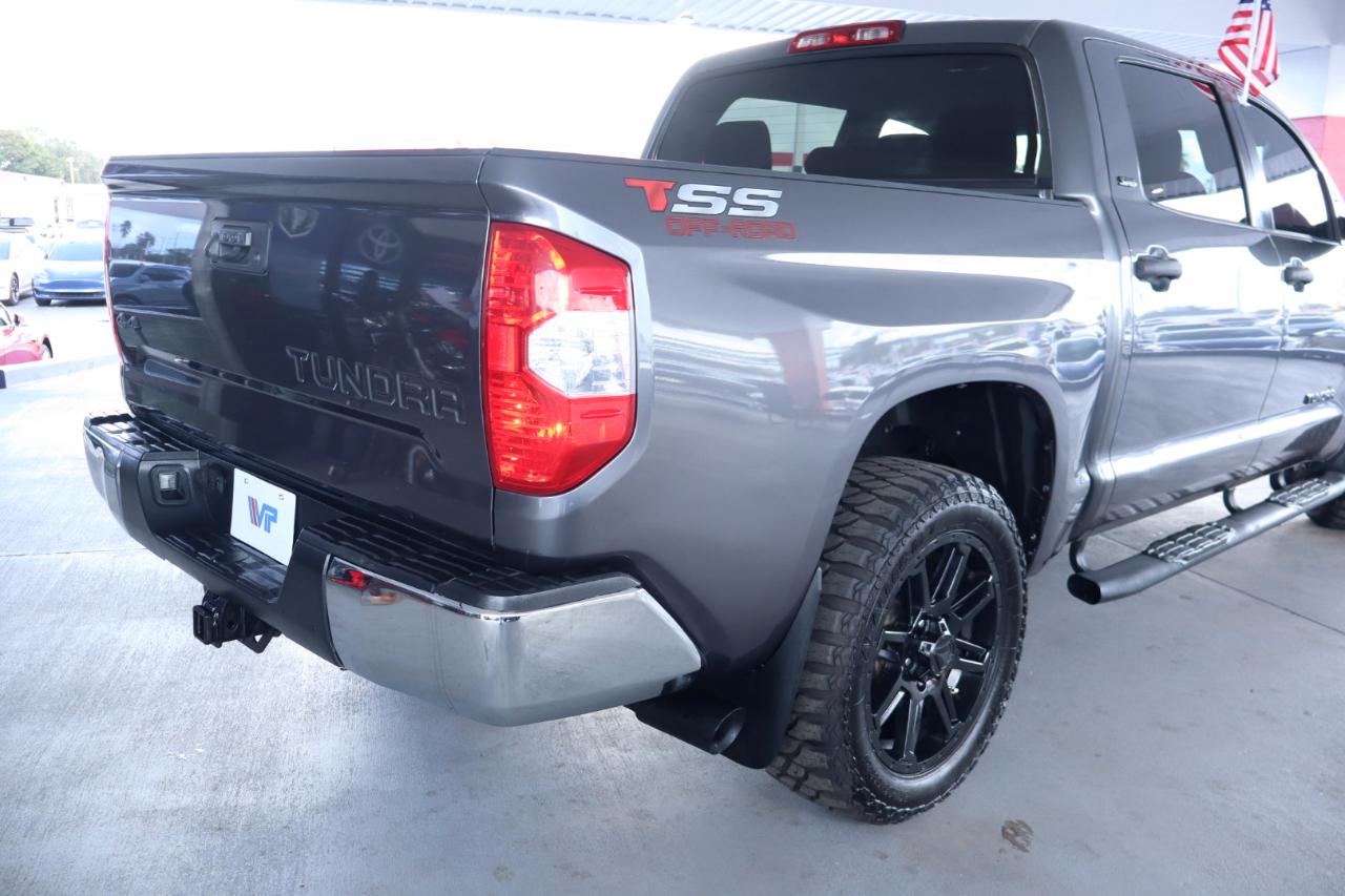 Toyota Tundra 4WD SR5 CrewMax 5.5' Bed 5.7L FFV (Natl) 2019
