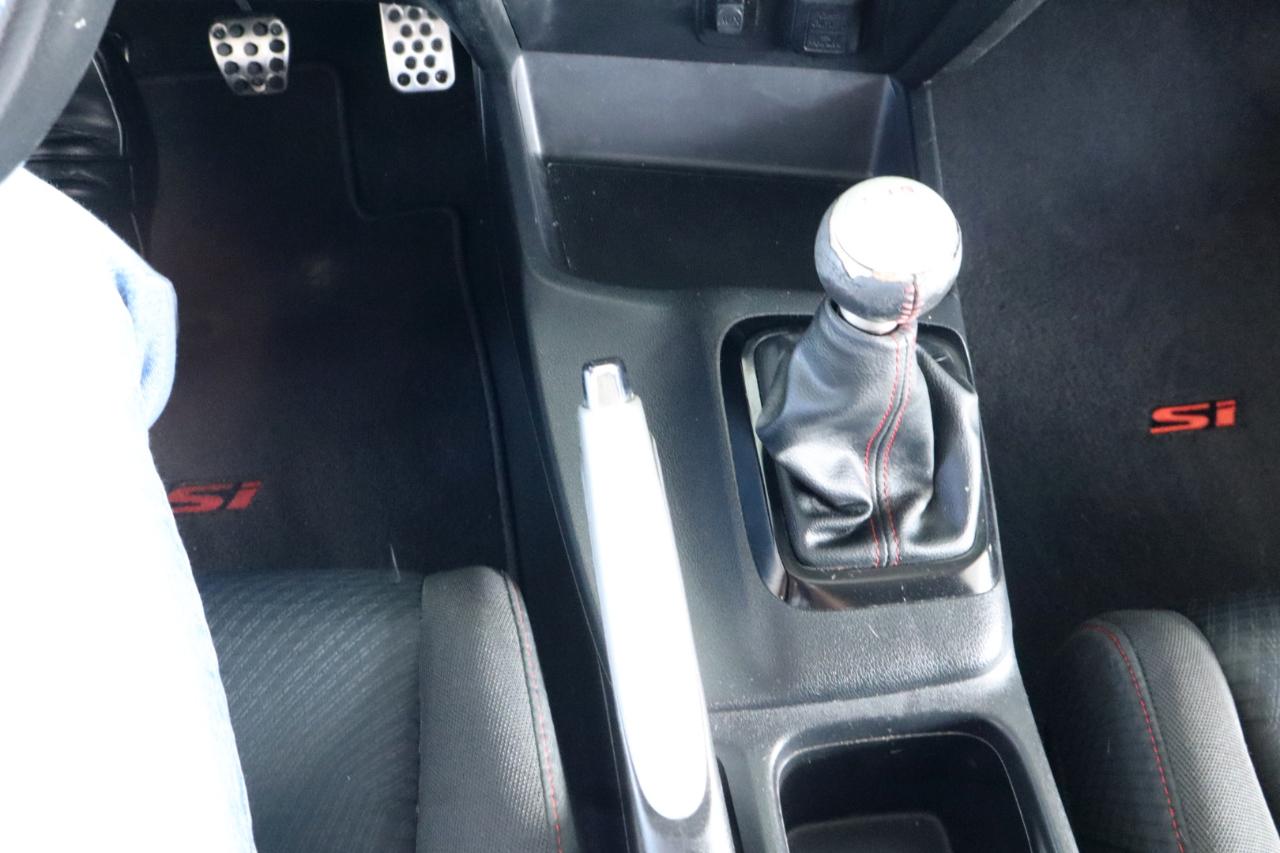 Honda Civic Cpe 2dr Man Si 2012