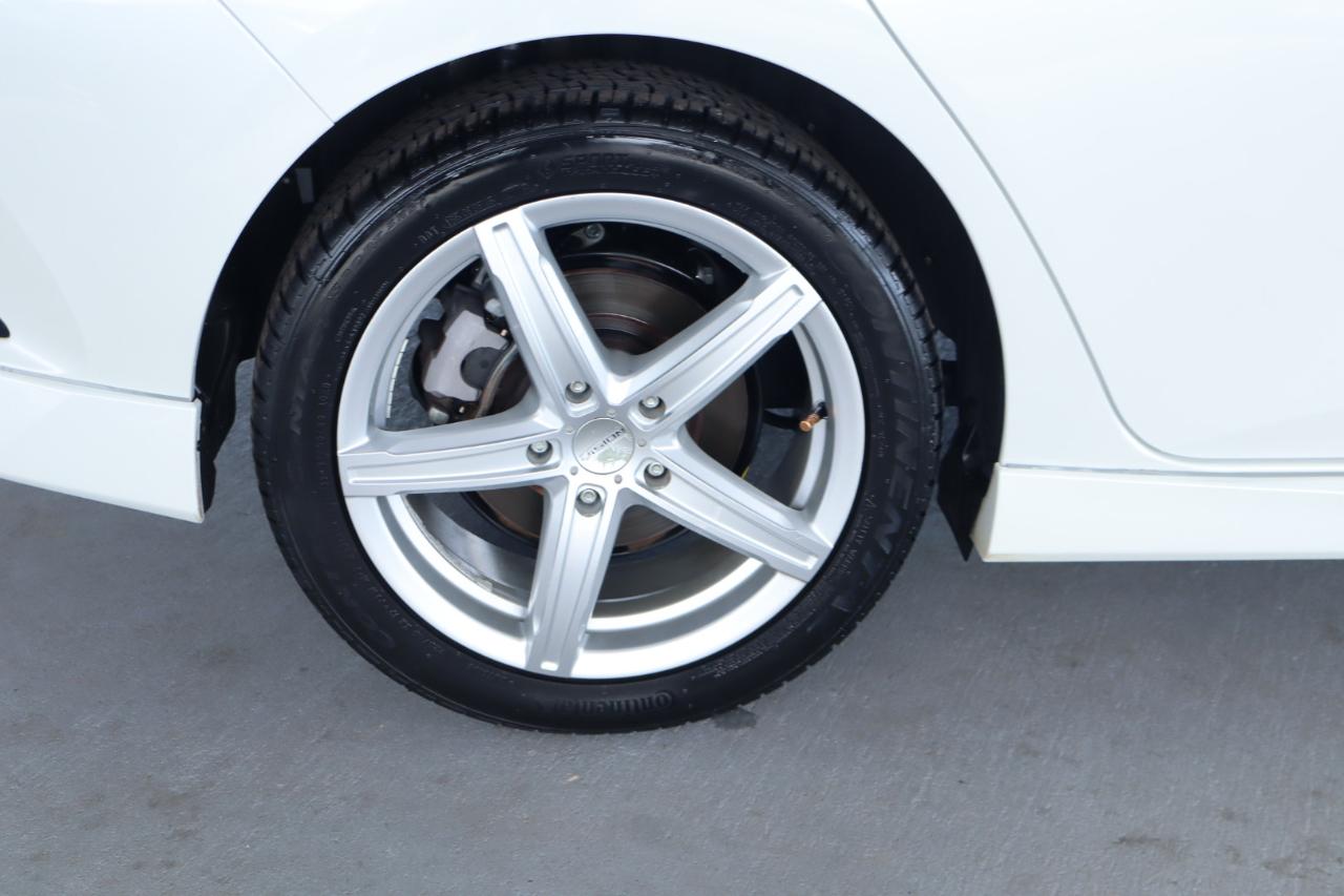 Scion iM 5dr HB Man (Natl) 2016