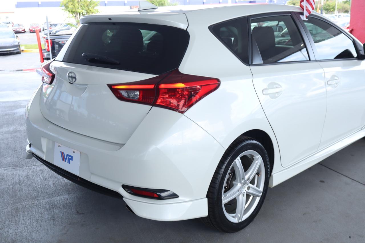Scion iM 5dr HB Man (Natl) 2016