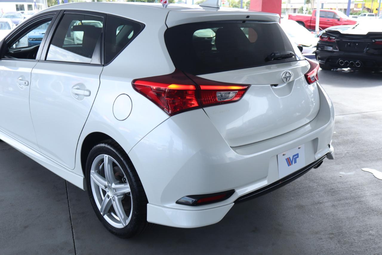 Scion iM 5dr HB Man (Natl) 2016