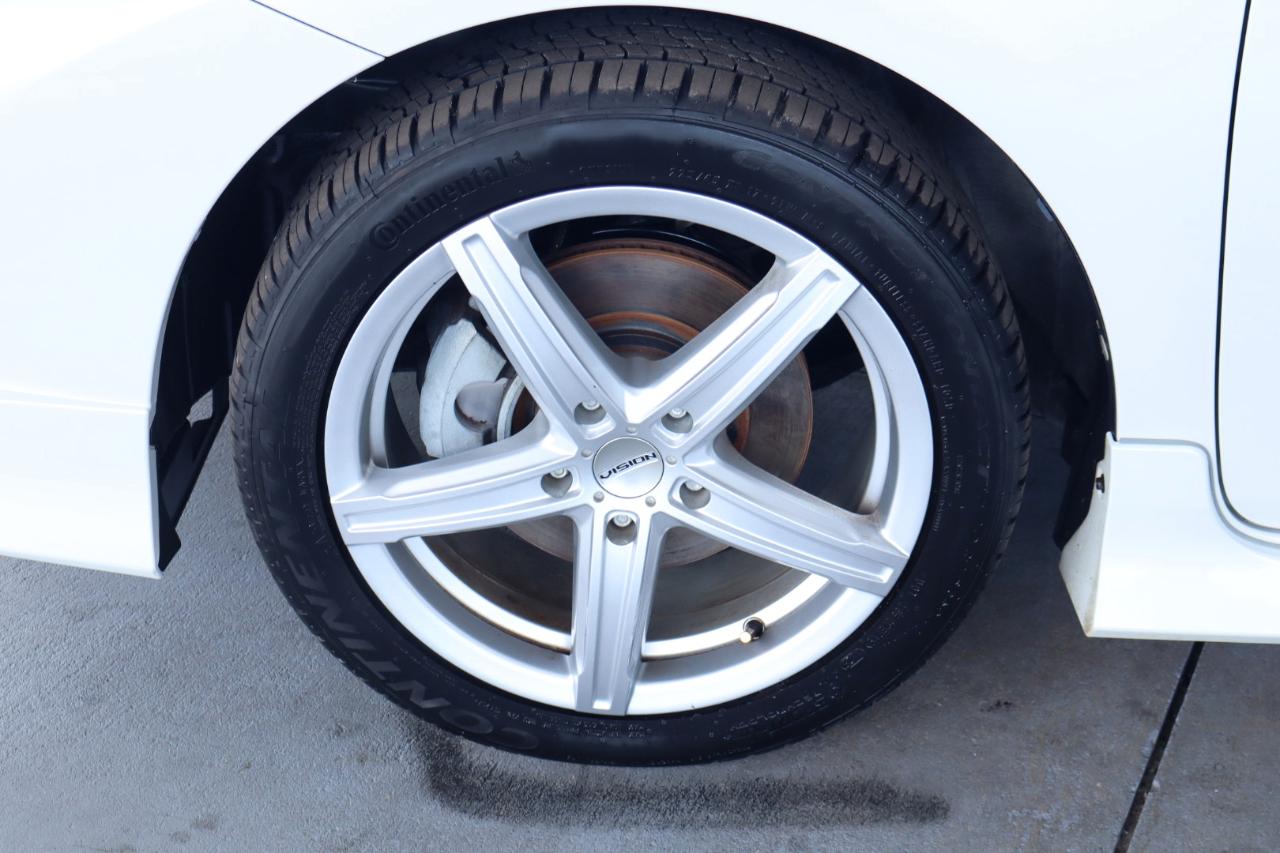 Scion iM 5dr HB Man (Natl) 2016