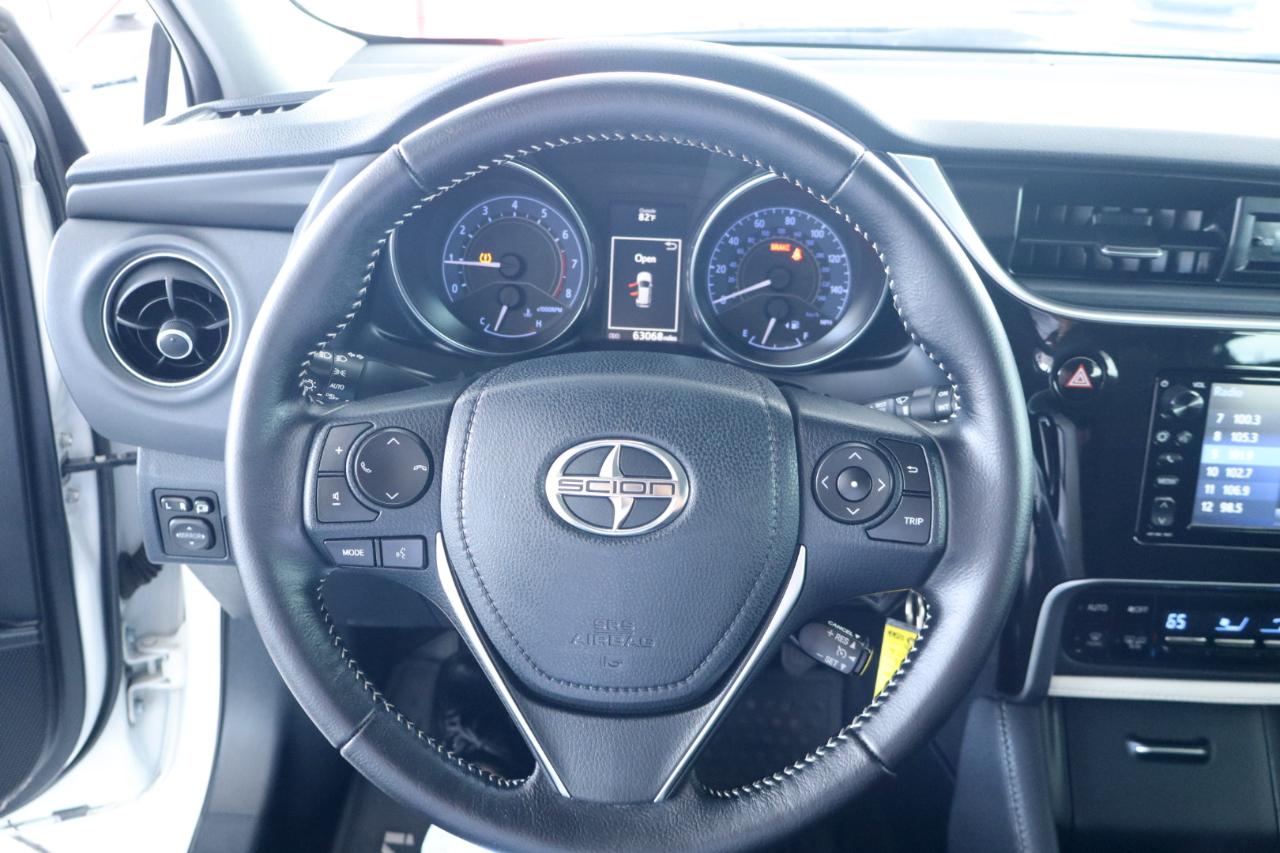 Scion iM 5dr HB Man (Natl) 2016