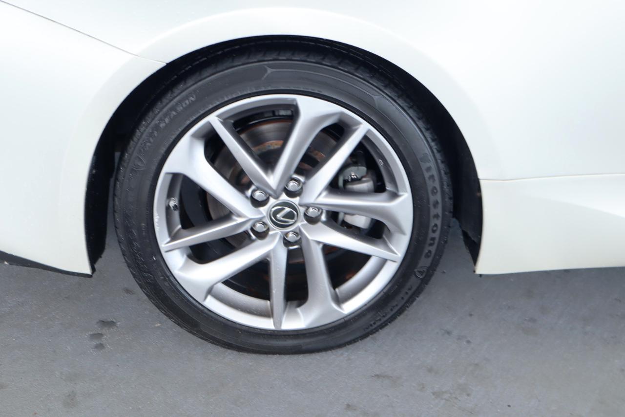 Lexus RC RC 300 RWD 2020
