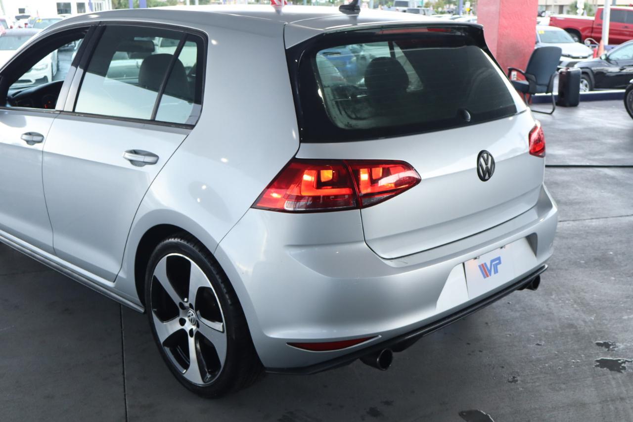 Volkswagen Golf GTI 4dr HB DSG Autobahn 2016