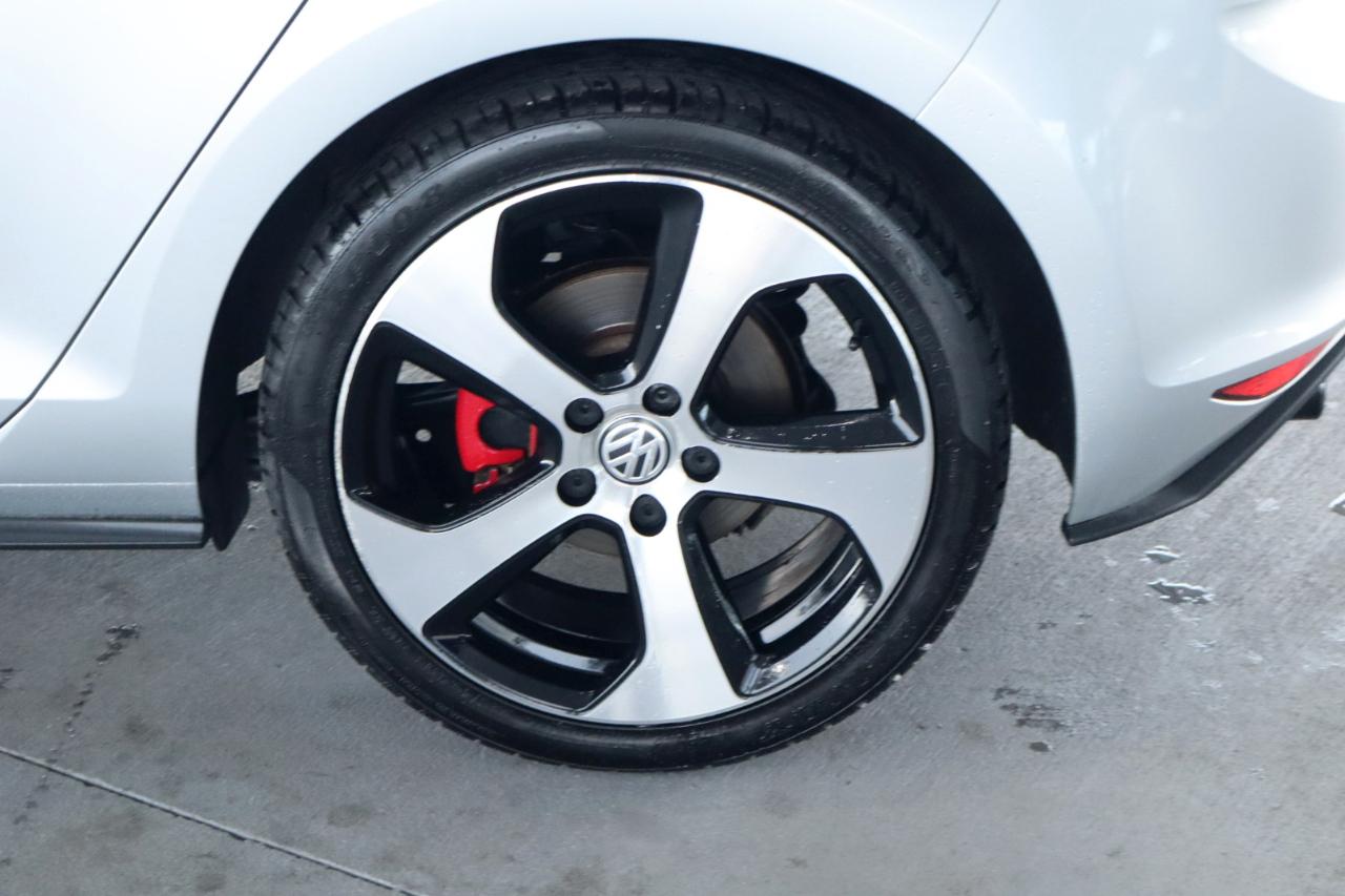 Volkswagen Golf GTI 4dr HB DSG Autobahn 2016