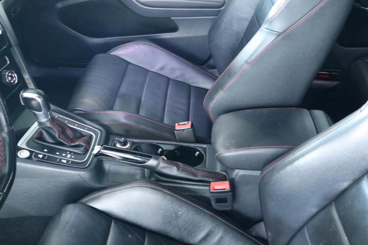 Volkswagen Golf GTI 4dr HB DSG Autobahn 2016