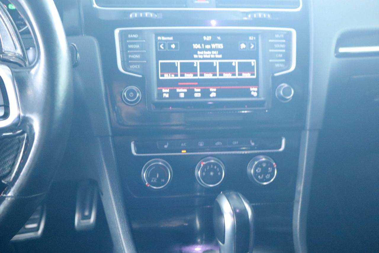 Volkswagen Golf GTI 4dr HB DSG Autobahn 2016