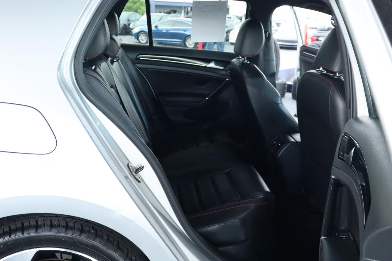 Volkswagen Golf GTI 4dr HB DSG Autobahn 2016