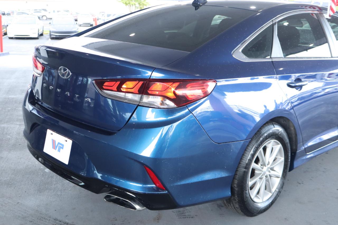 Hyundai Sonata SE 2.4L 2018