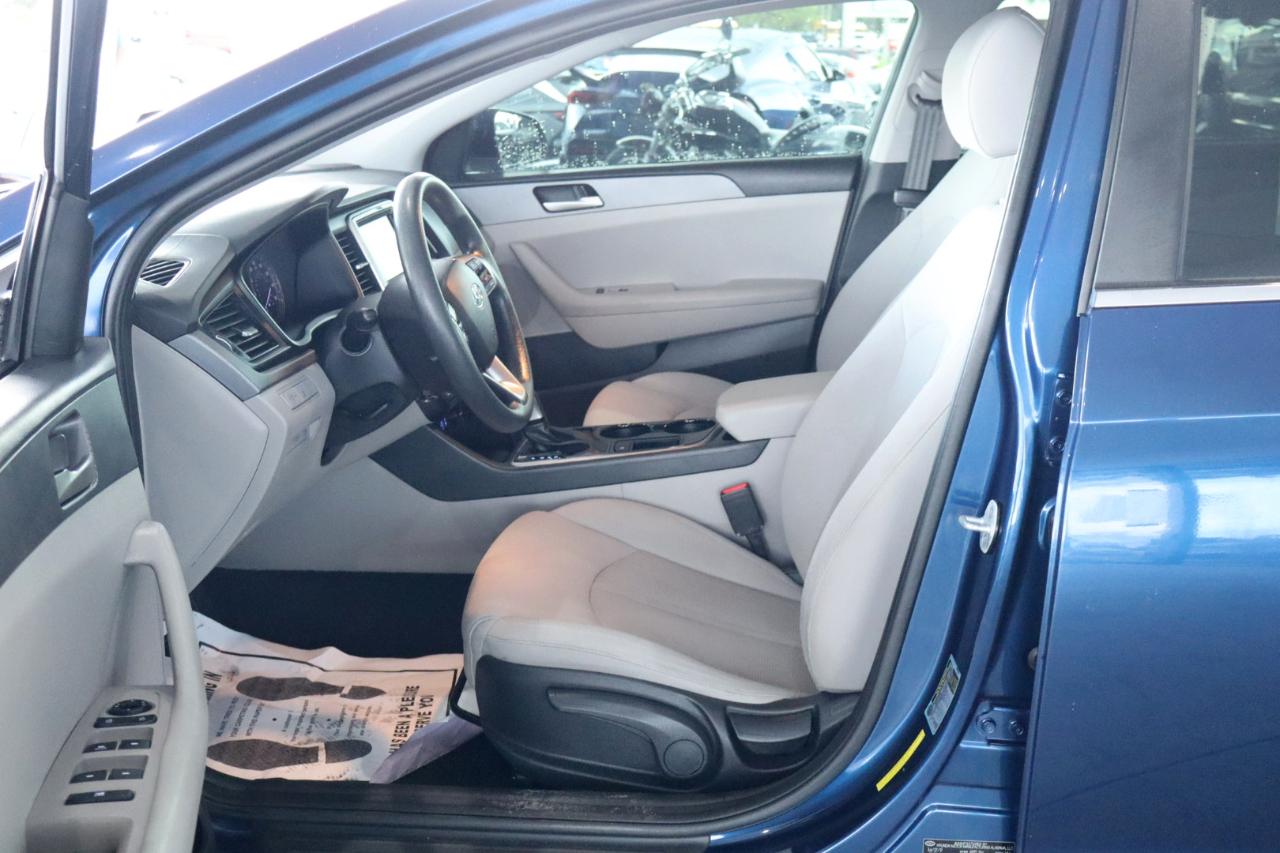 Hyundai Sonata SE 2.4L 2018