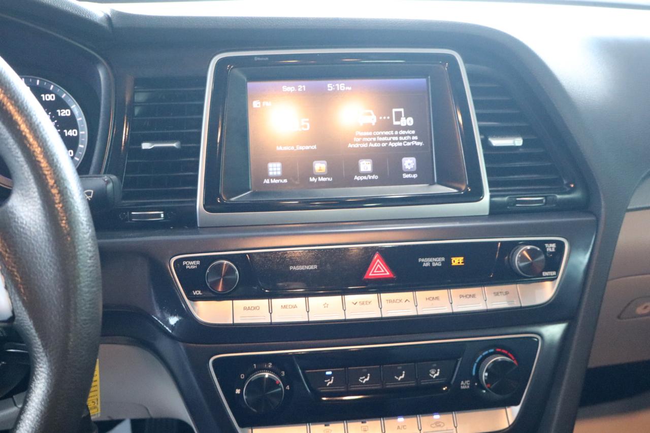 Hyundai Sonata SE 2.4L 2018