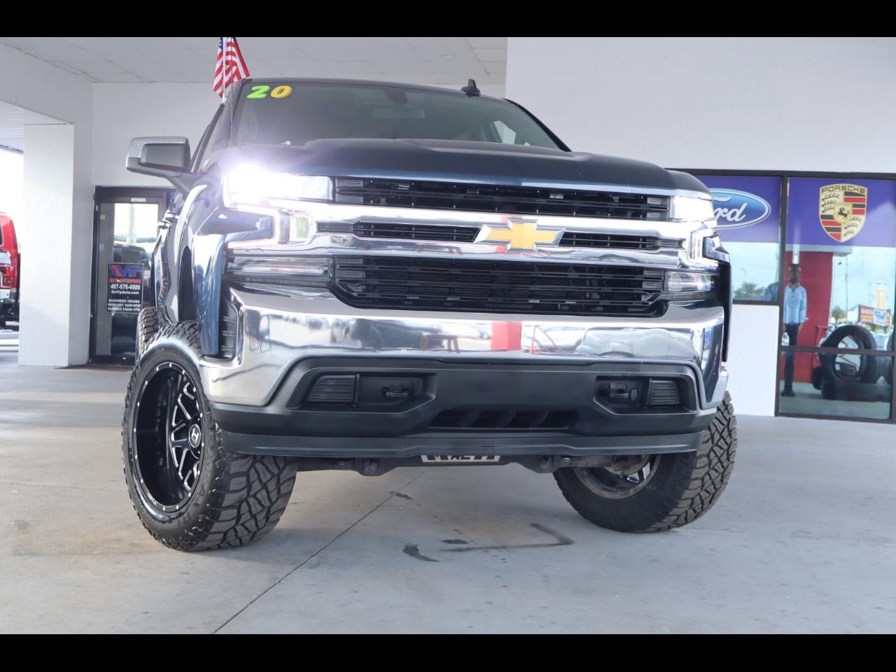 Chevrolet Silverado 1500 4WD Crew Cab 147" LT 2020