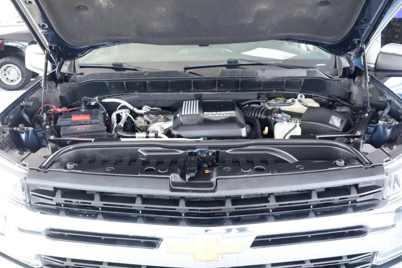 Chevrolet Silverado 1500 4WD Crew Cab 147" LT 2020