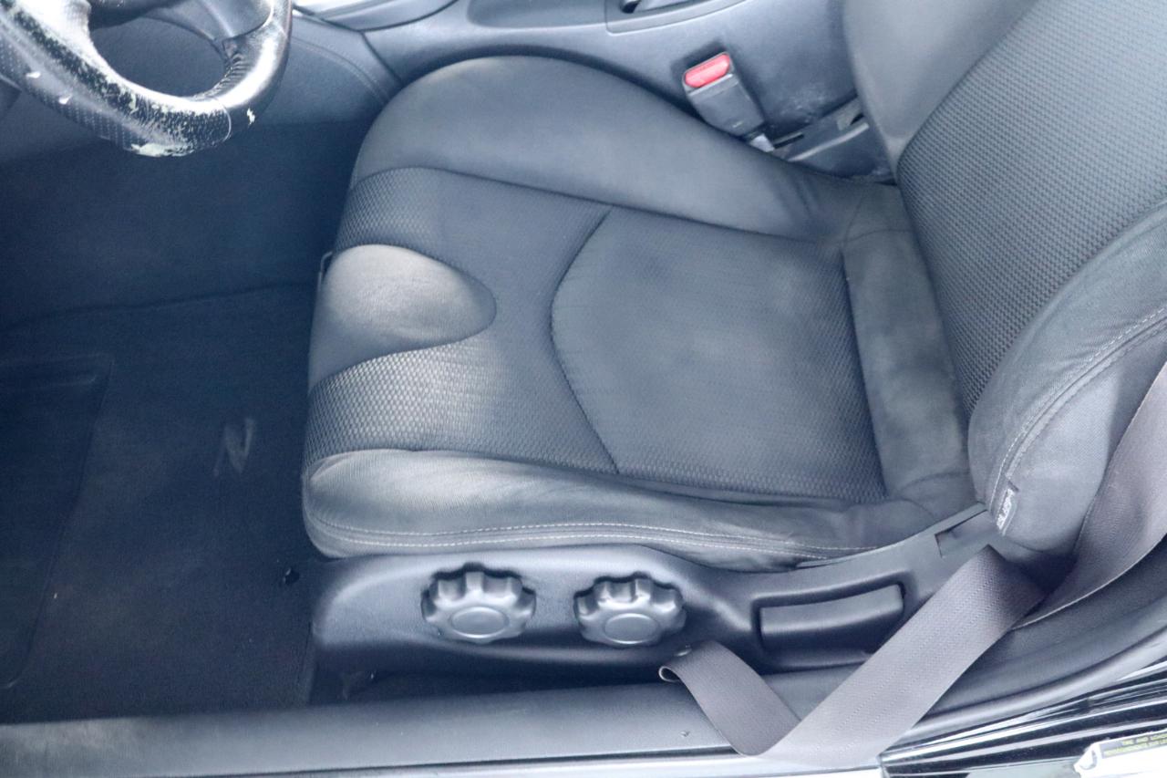 Nissan 370Z 2dr Cpe Auto 2015