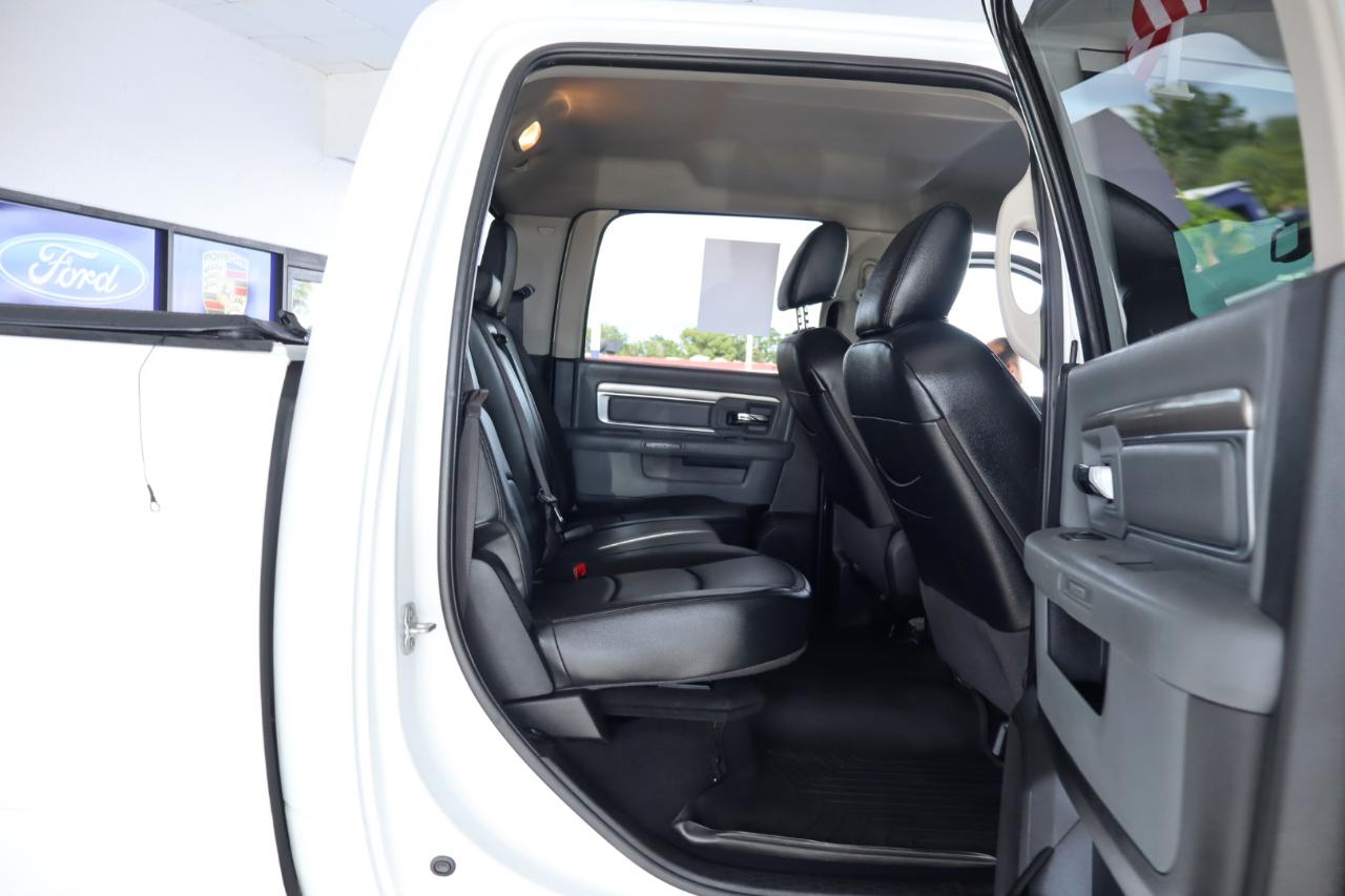 RAM 1500 Classic Big Horn 4x4 Crew Cab 6'4" Box 2019