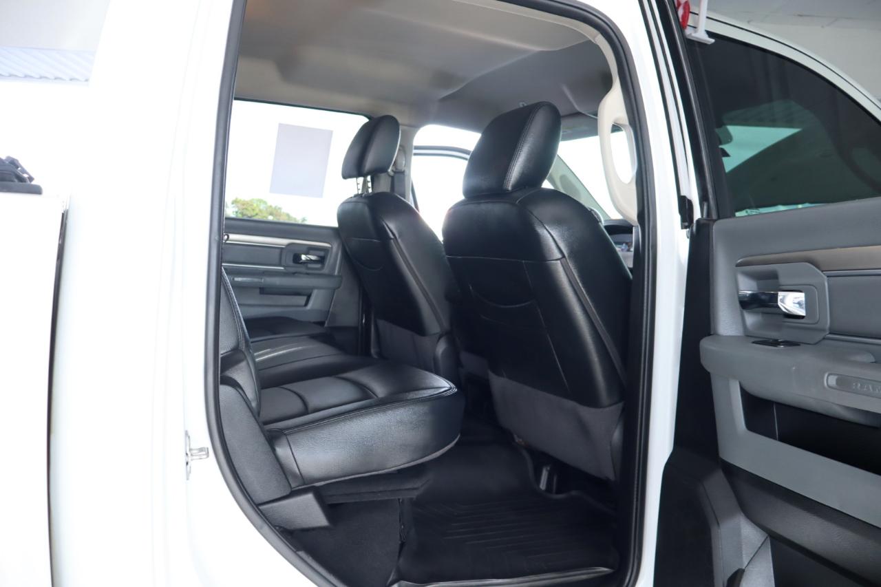 RAM 1500 Classic Big Horn 4x4 Crew Cab 6'4" Box 2019