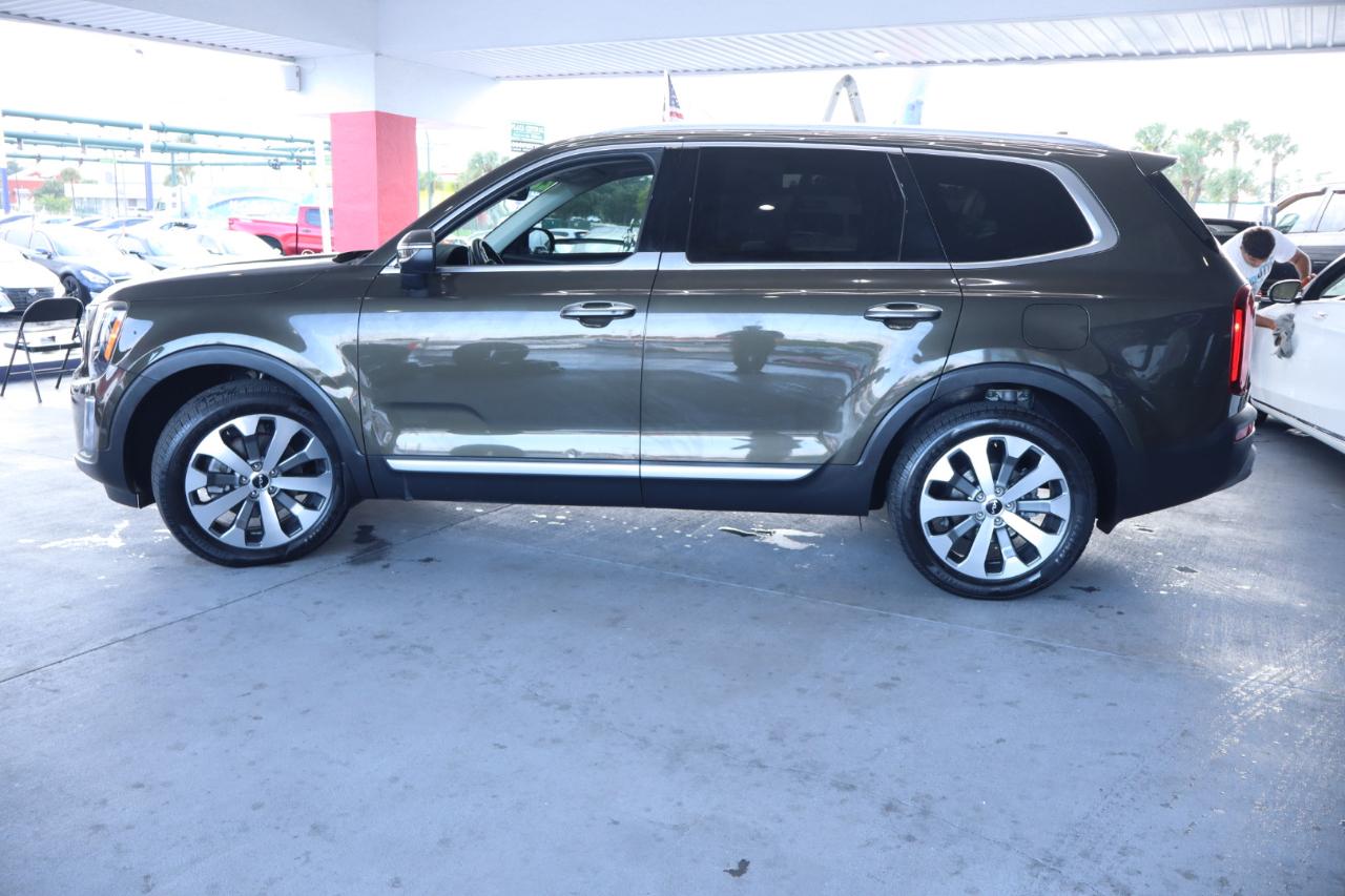 Kia Telluride S FWD 2022