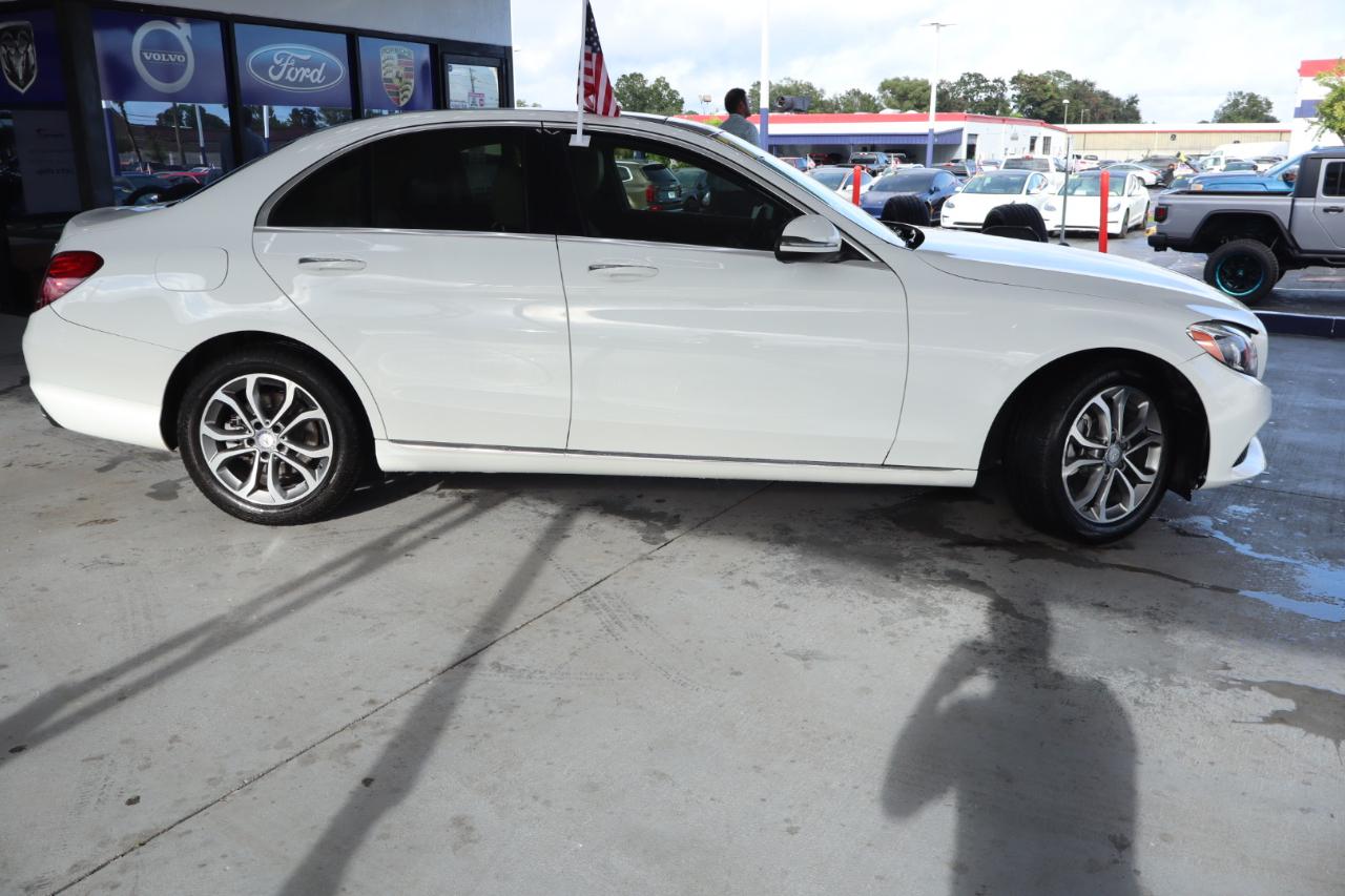 Mercedes-Benz C-Class C 300 4MATIC Sedan 2017