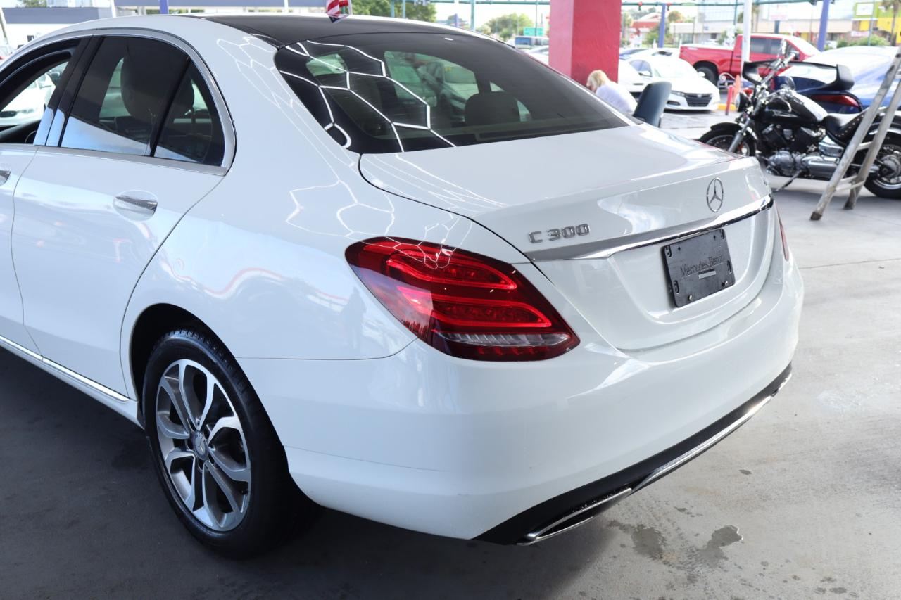 Mercedes-Benz C-Class C 300 4MATIC Sedan 2017