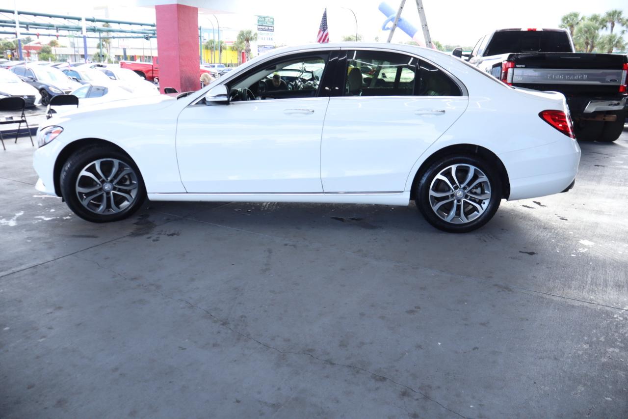Mercedes-Benz C-Class C 300 4MATIC Sedan 2017