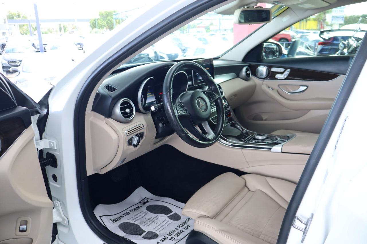Mercedes-Benz C-Class C 300 4MATIC Sedan 2017