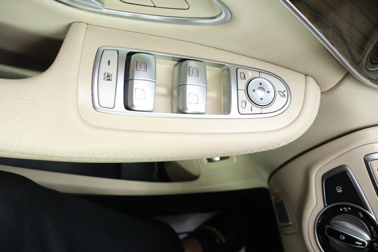 Mercedes-Benz C-Class C 300 4MATIC Sedan 2017