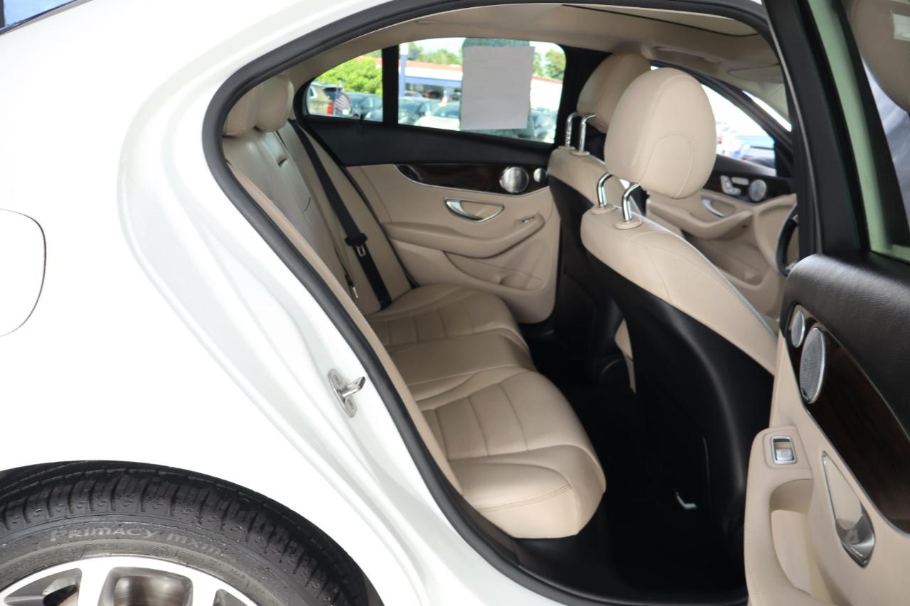 Mercedes-Benz C-Class C 300 4MATIC Sedan 2017