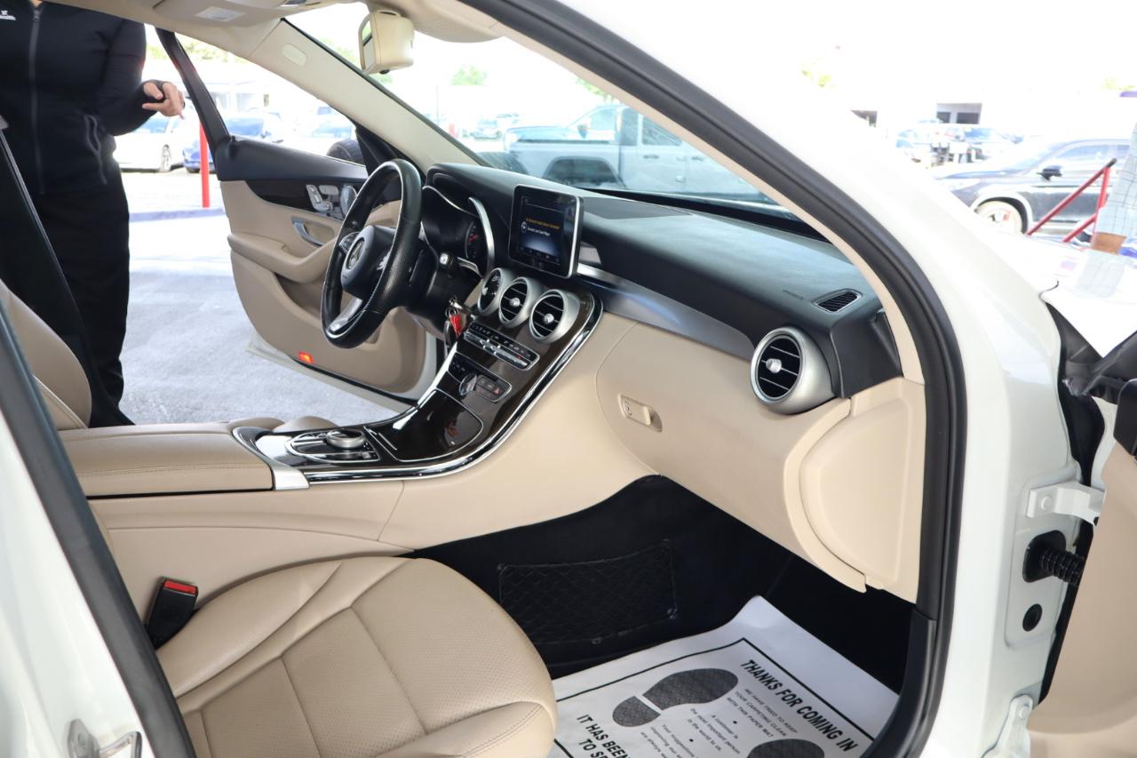 Mercedes-Benz C-Class C 300 4MATIC Sedan 2017