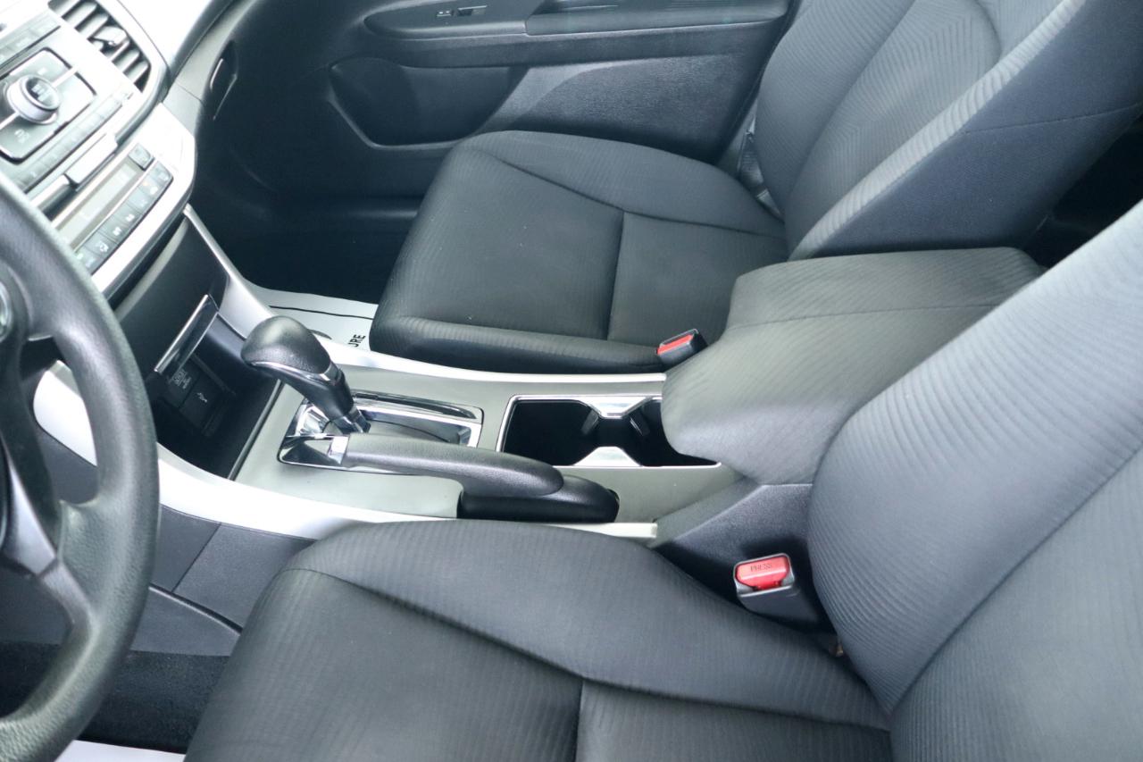 Honda Accord Sedan 4dr I4 CVT LX 2015