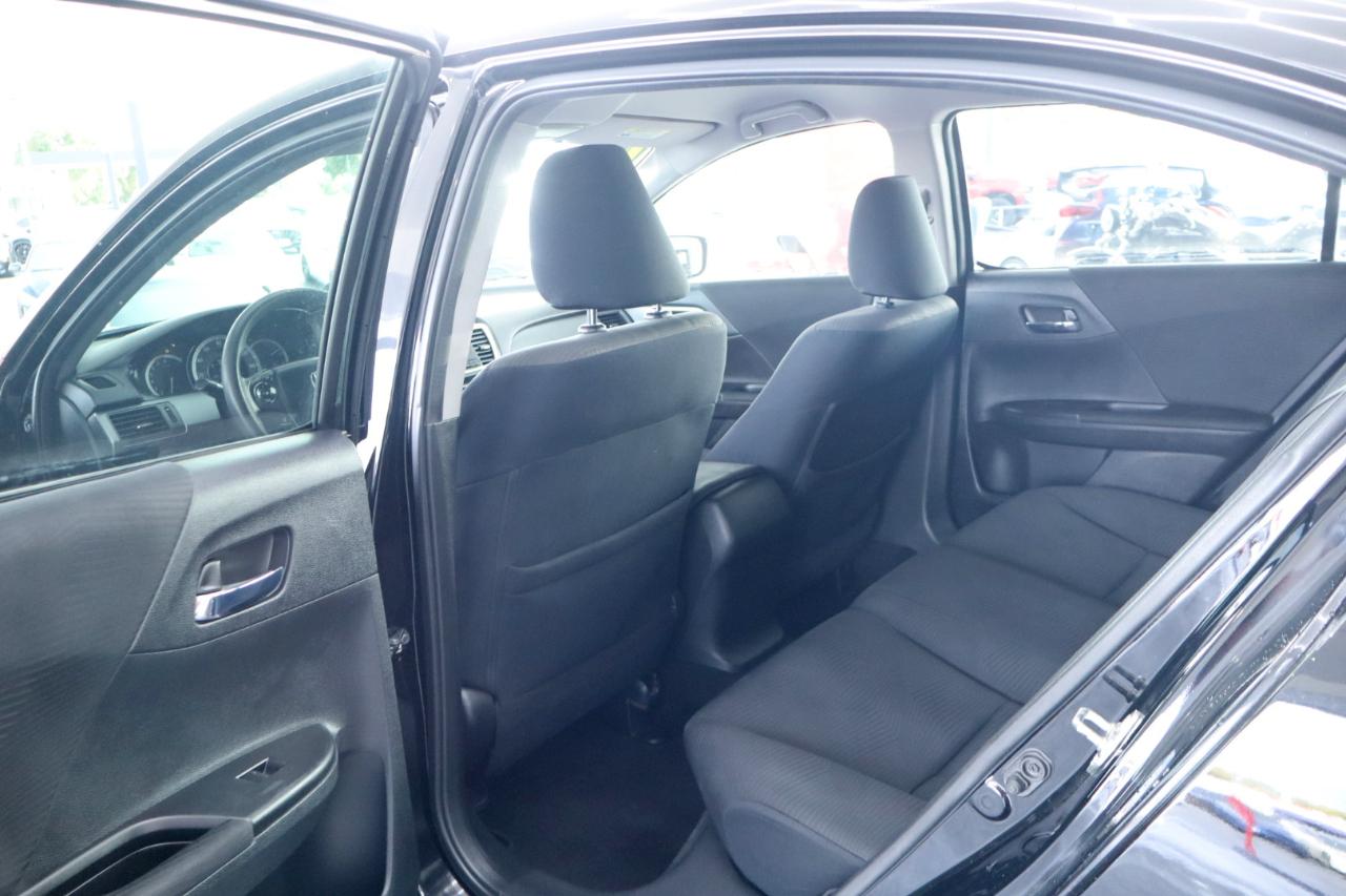 Honda Accord Sedan 4dr I4 CVT LX 2015