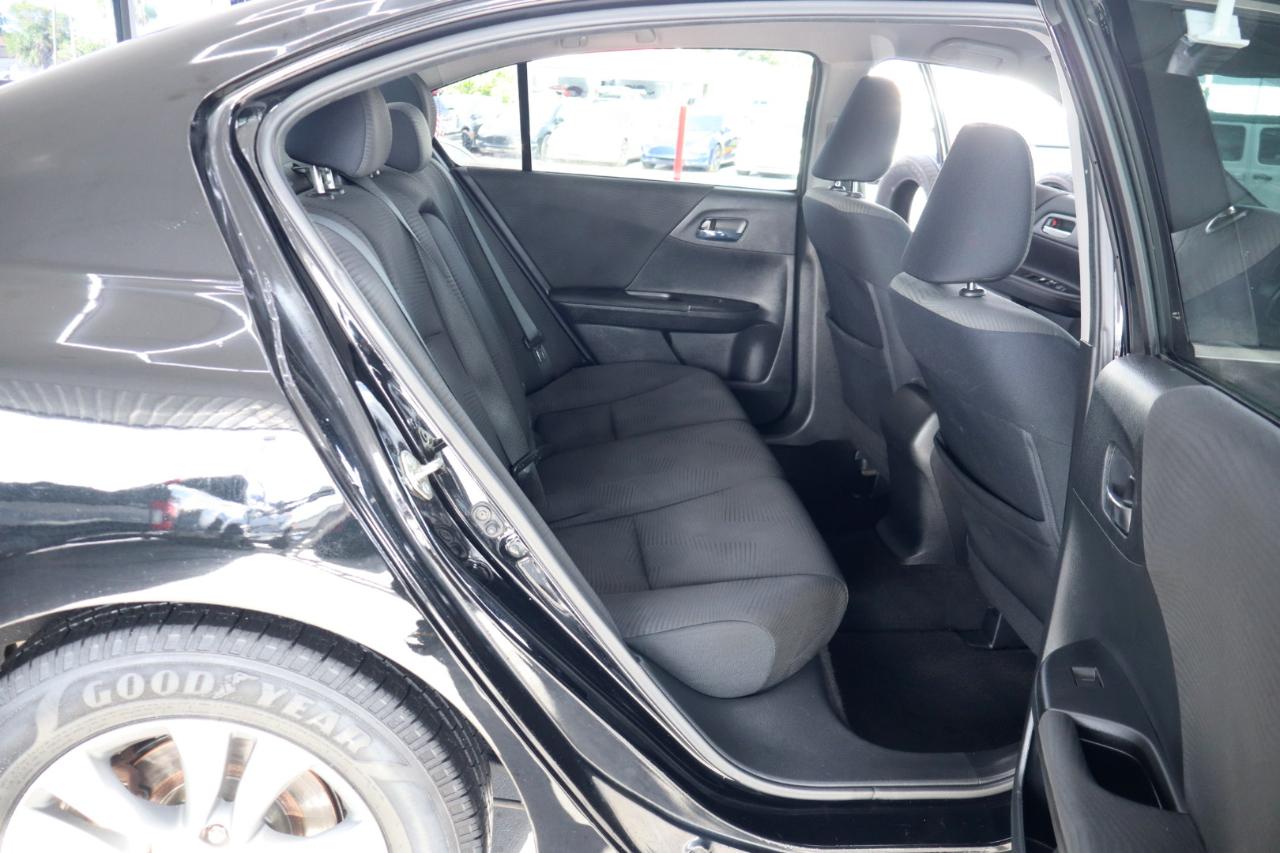 Honda Accord Sedan 4dr I4 CVT LX 2015