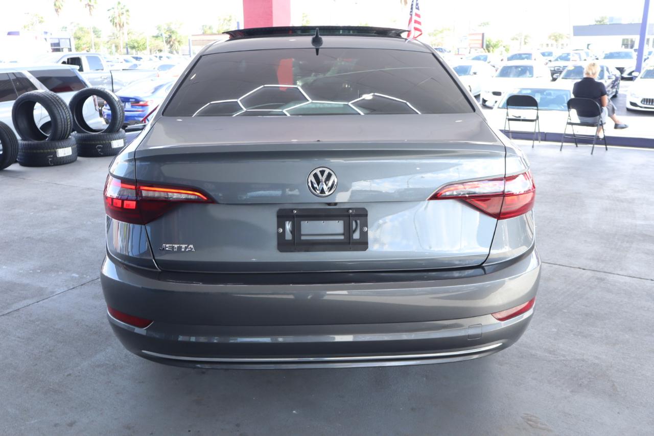 Volkswagen Jetta SEL Auto 2021