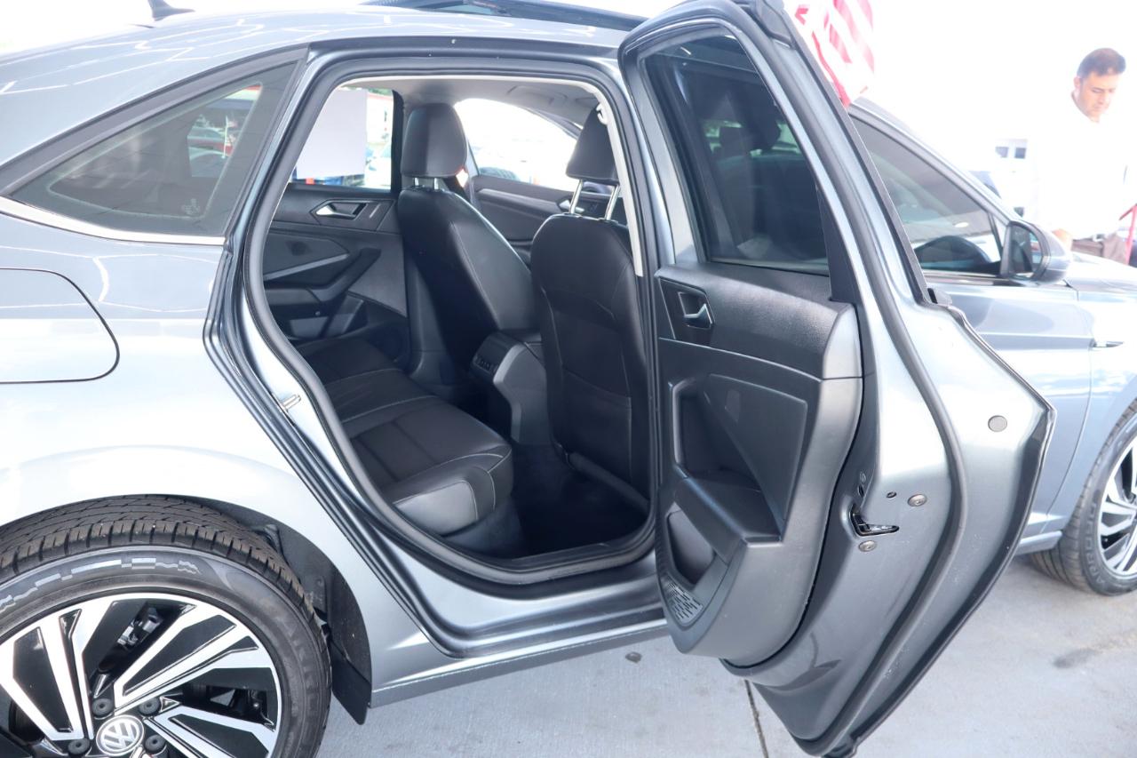 Volkswagen Jetta SEL Auto 2021