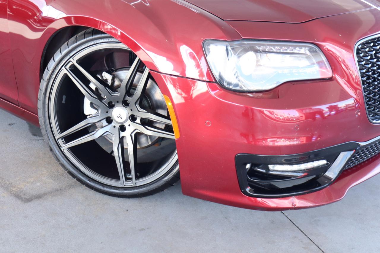 Chrysler 300 300S RWD 2021