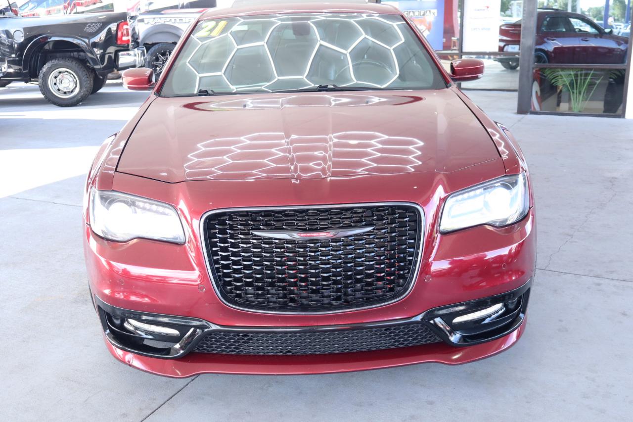 Chrysler 300 300S RWD 2021