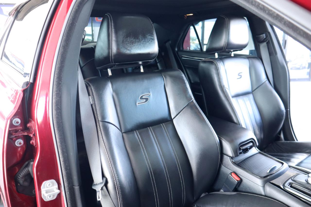Chrysler 300 300S RWD 2021
