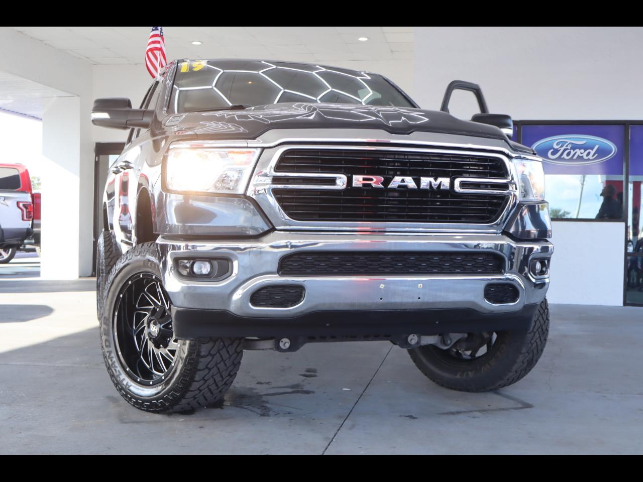 RAM 1500 Big Horn/Lone Star 4x2 Quad Cab 6'4" Box 2019
