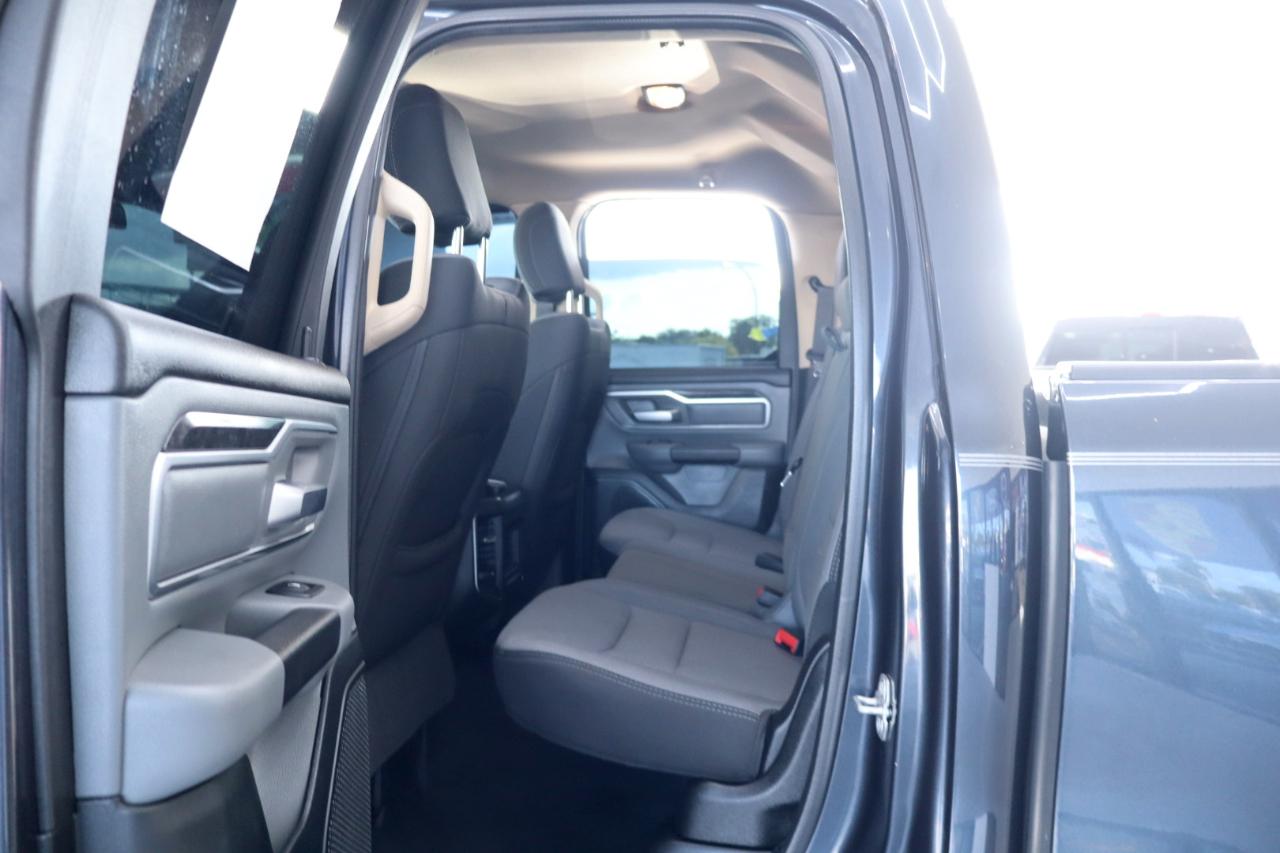 RAM 1500 Big Horn/Lone Star 4x2 Quad Cab 6'4" Box 2019
