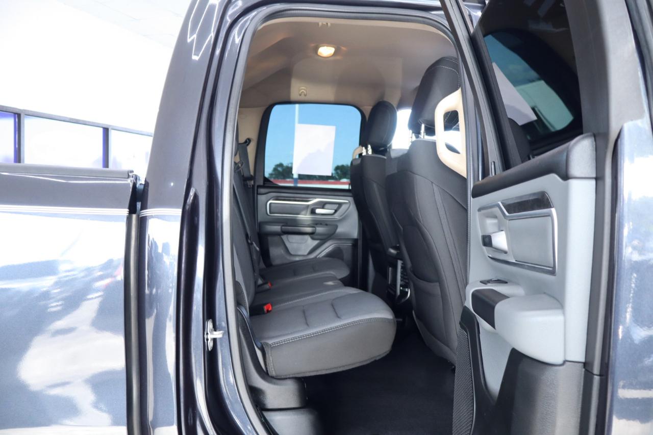 RAM 1500 Big Horn/Lone Star 4x2 Quad Cab 6'4" Box 2019