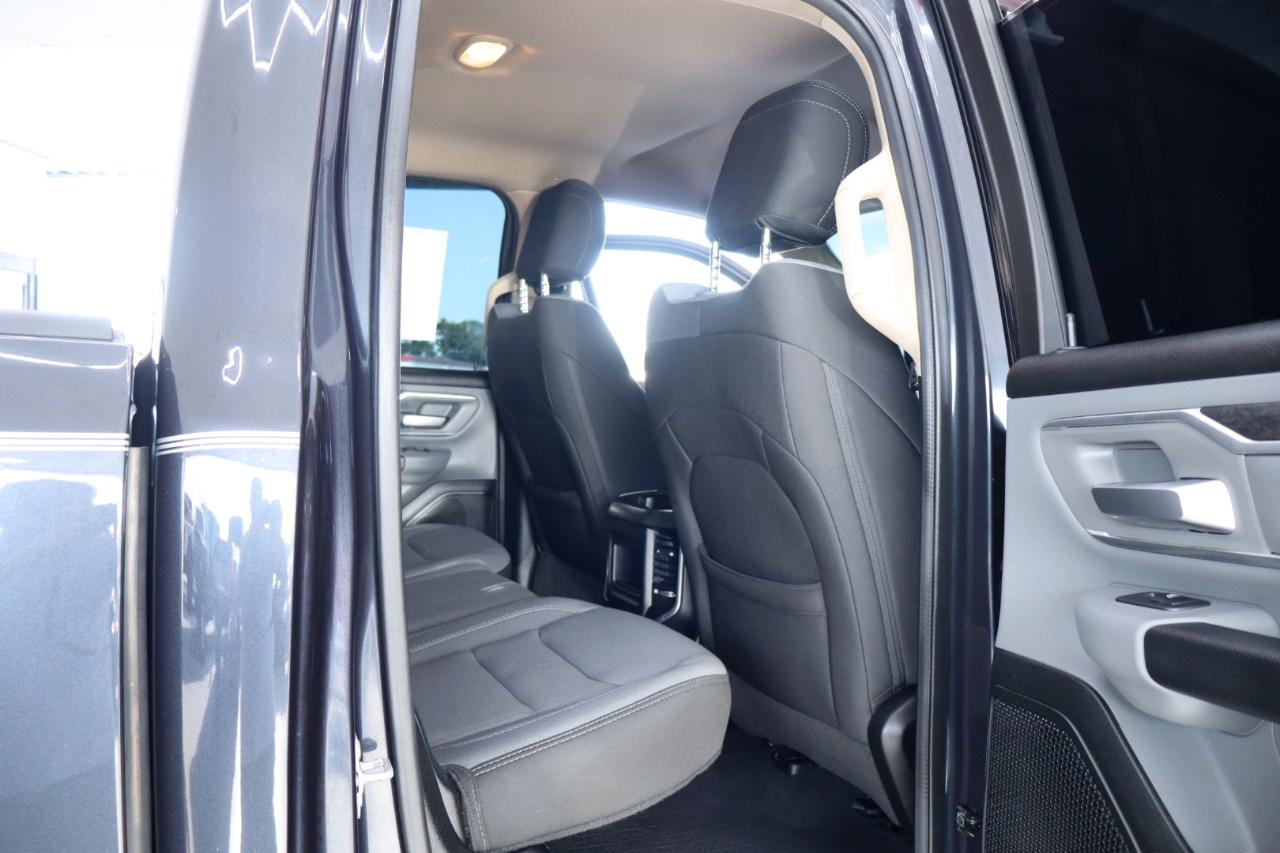 RAM 1500 Big Horn/Lone Star 4x2 Quad Cab 6'4" Box 2019