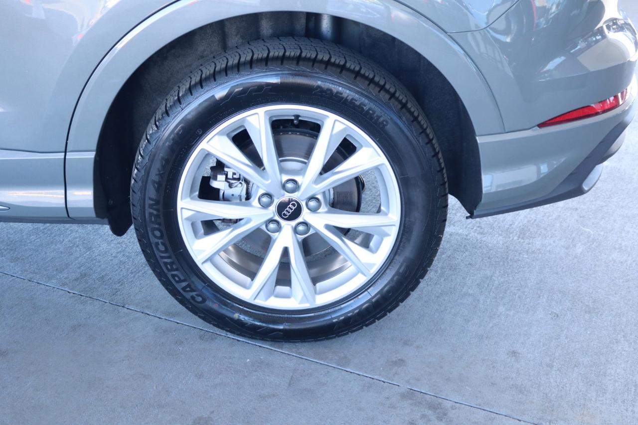 Audi Q3 S line Premium 45 TFSI quattro 2024