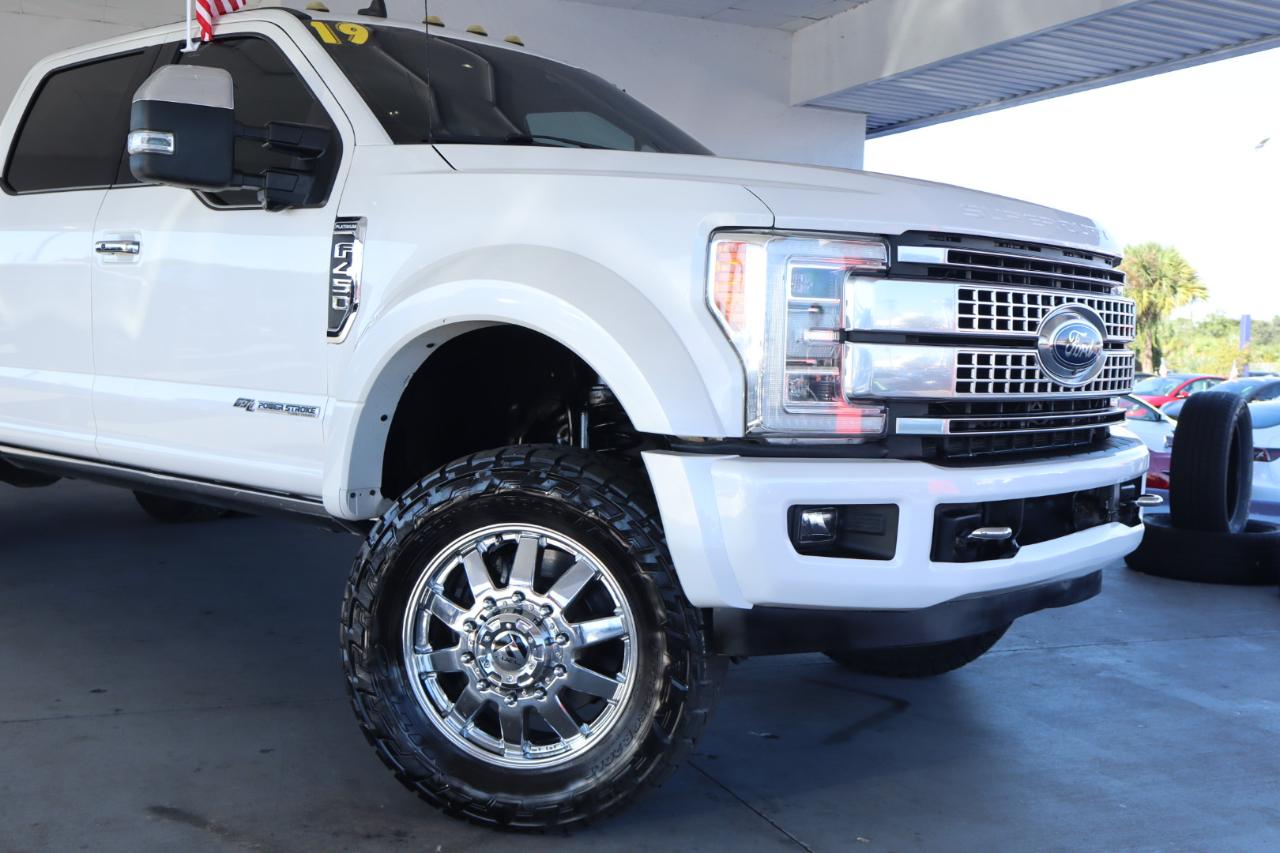 Ford Super Duty F-450 DRW 4WD Crew Cab 172" Platinum 2019