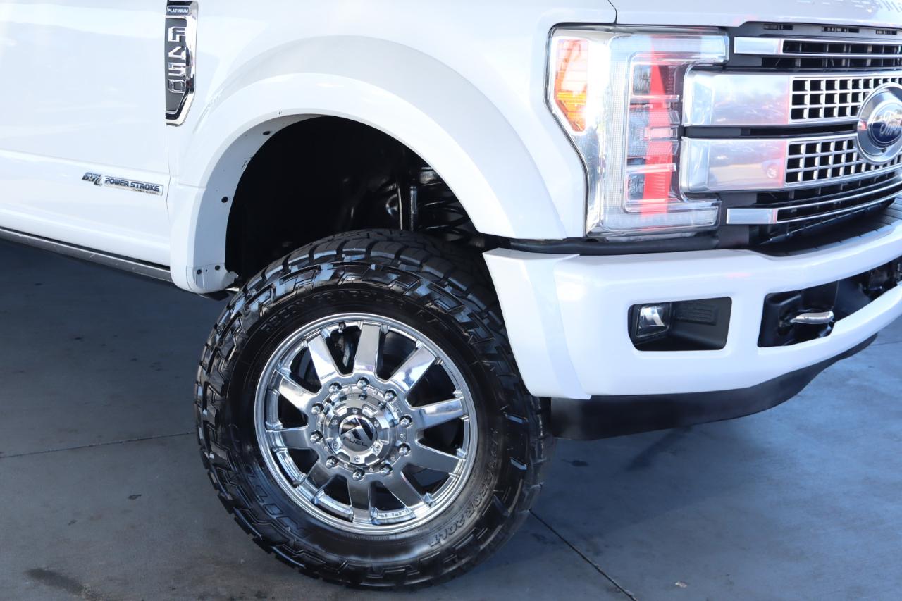 Ford Super Duty F-450 DRW 4WD Crew Cab 172" Platinum 2019
