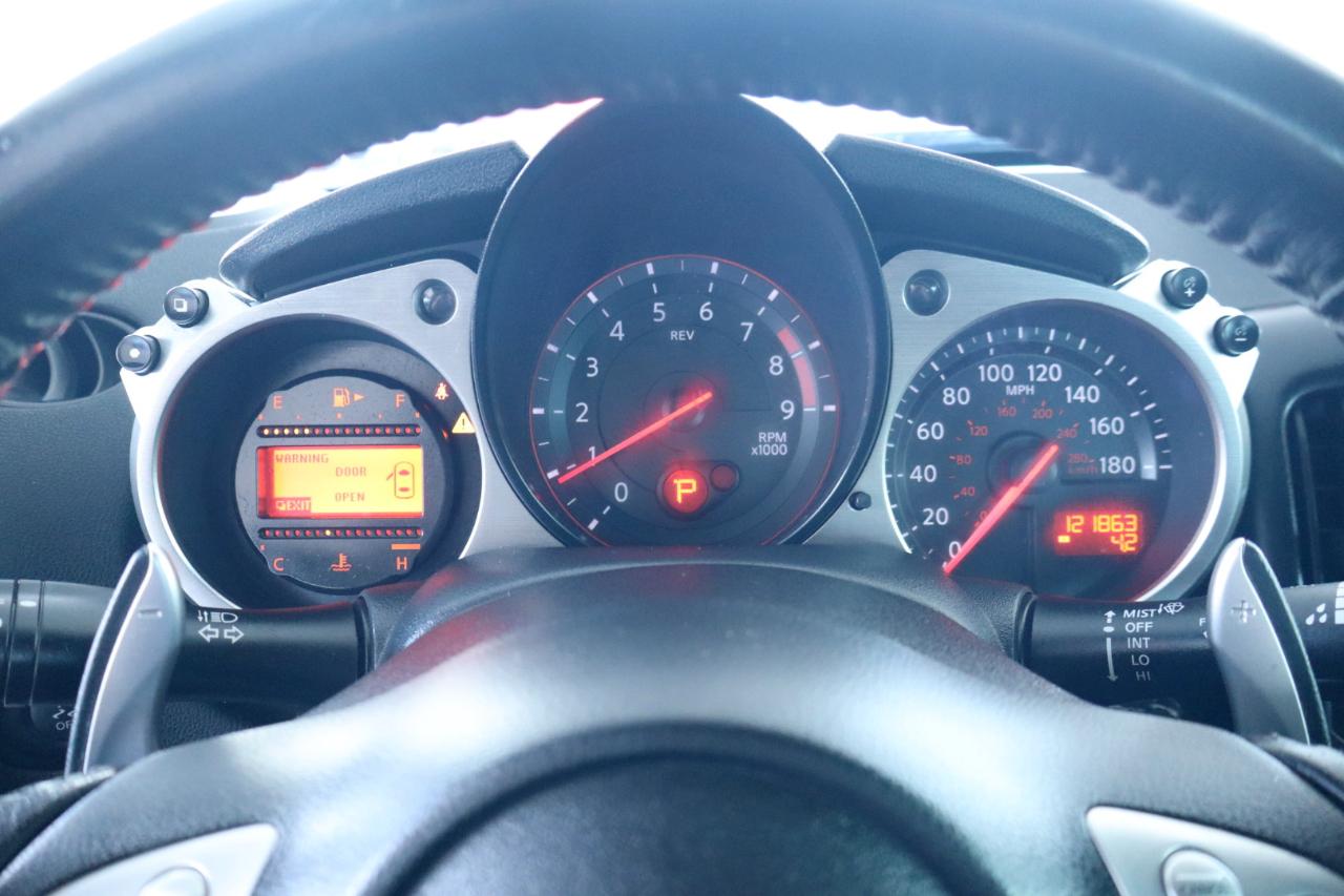 Nissan 370Z 2dr Cpe Auto Sport Tech 2016